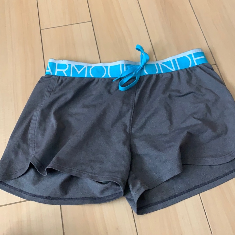 Grey Under Armour shorts